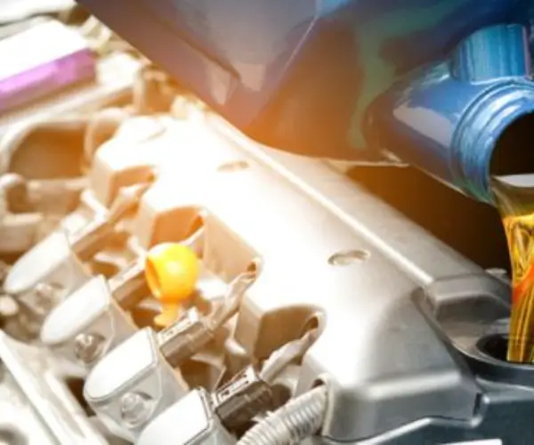 Petrol Engine Oil - Ensuring smooth operation and engine protection