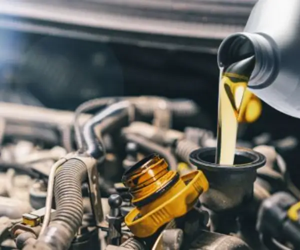 Diesel Engine Oil - High-performance lubricant for diesel engines